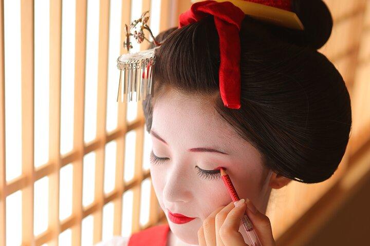 Kyoto : expérience de relooking et de séance photo pour Maiko (femmes uniquement)