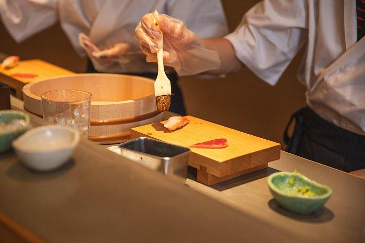 Sushi Making & Sake Tasting in einem Michelin-gelisteten versteckten Juwel