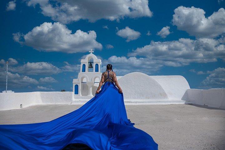 フライングドレス撮影 santorini Oia (スキップ・ザ・ライン)