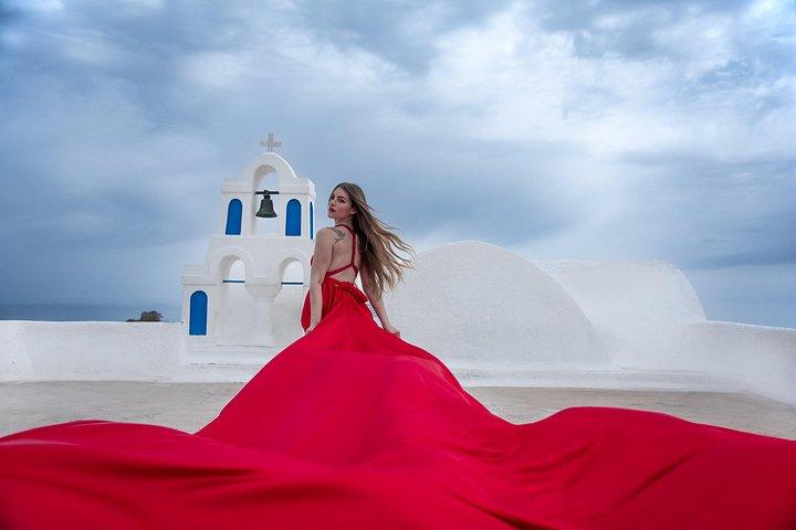 フライングドレス撮影 santorini Oia (スキップ・ザ・ライン)