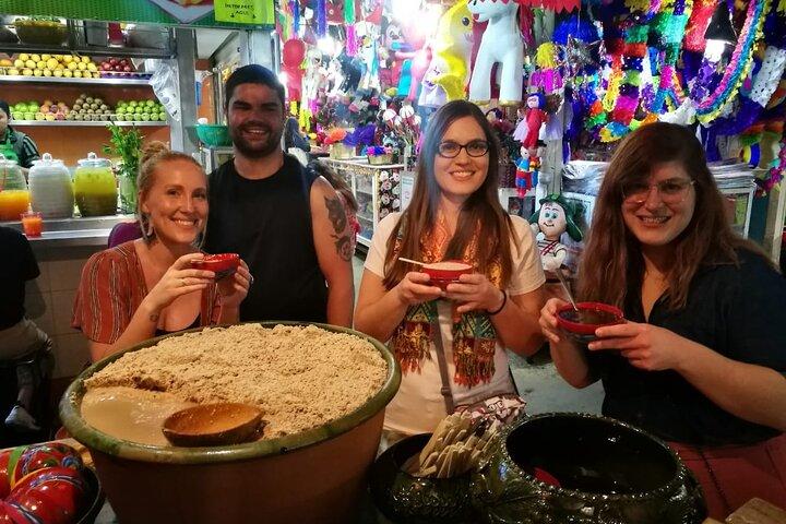 オアハカのプライベート歴史都市ツアー + 屋台料理 - 最高評価