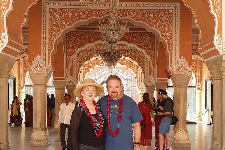 Explore Pink City Jaipur with a Guide