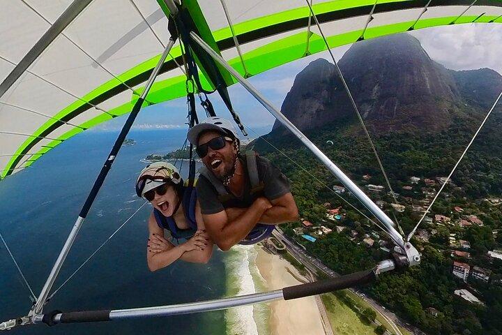 Experience Asa Delta or Parapente in the River