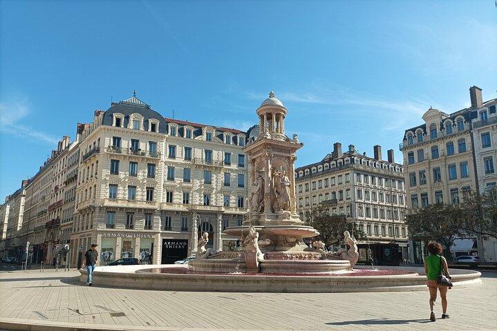 Tour privé de Lyon avec un guide officiel