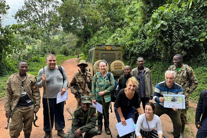 5 Tage Uganda Gorilla, Schimpansen- und Wildtiersafari