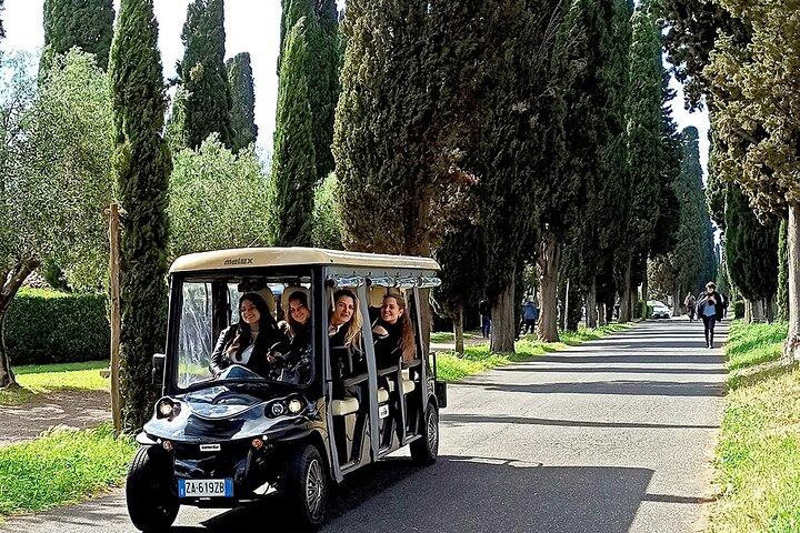 Roma: Excursão guiada pelas Catacumbas de Appian Way com carrinho de golfe