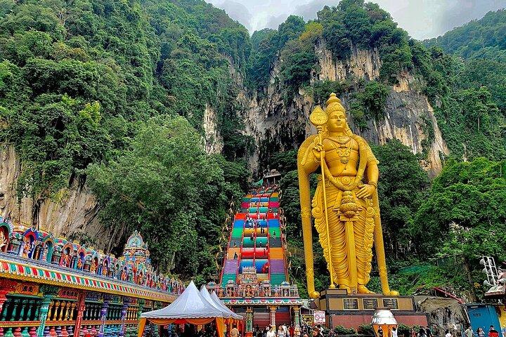 Glühwürmchen & Silberblatt Affen Tour mit kostenlosem Batu Caves Tempel