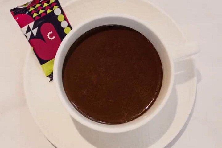 カルガリーの名物グルメを巡るフードツアー