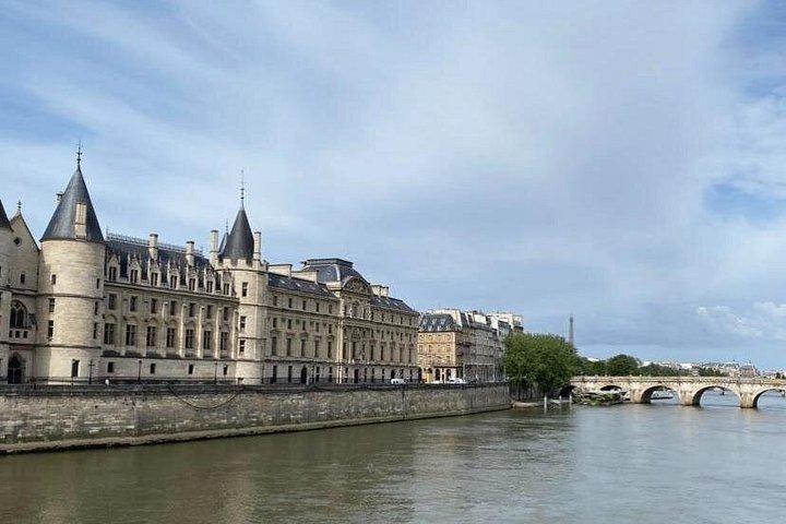 Hvordan Paris blev Paris: Notre-Dame til Louvre