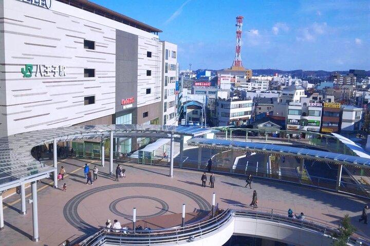 成田空港から日本のハチ公市までのプライベート送迎