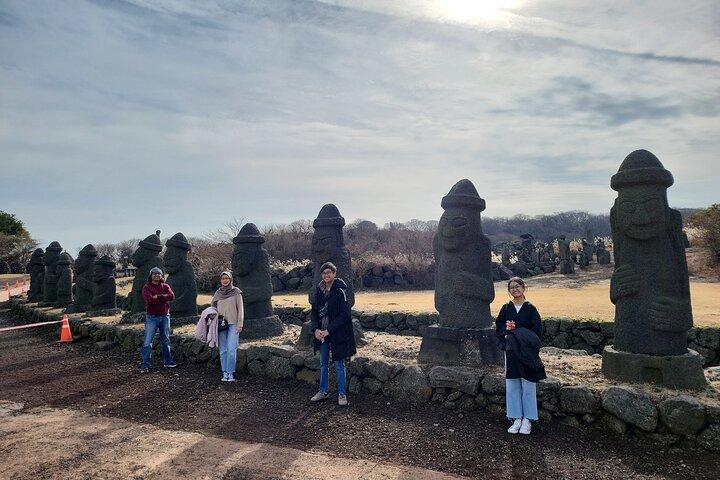 Tour privato di mezza giornata Manjanggul Tubo di lava nell'isola di Jeju