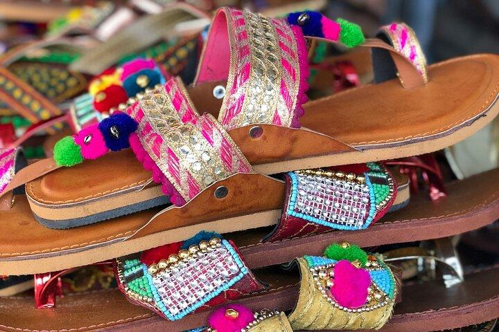 Jaipur Private Shopping Tour with Pickup