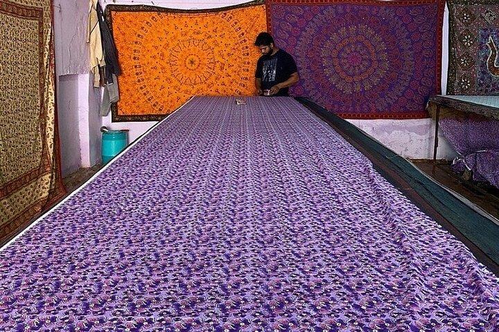 Jaipur Private Shopping Tour with Pickup