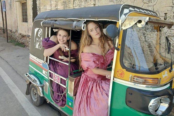 Jaipur Private Shopping Tour with Pickup
