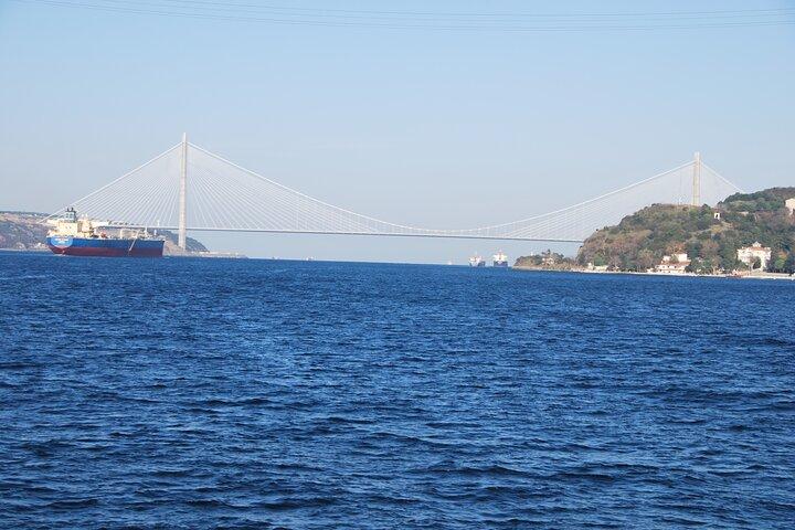 Istanbul Bosphorus Tour med Whirling Dervish Show
