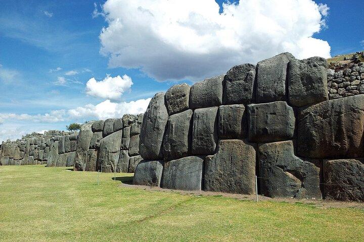Cusco: Halvdags byrundtur med Sacsayhuaman og Qenqo