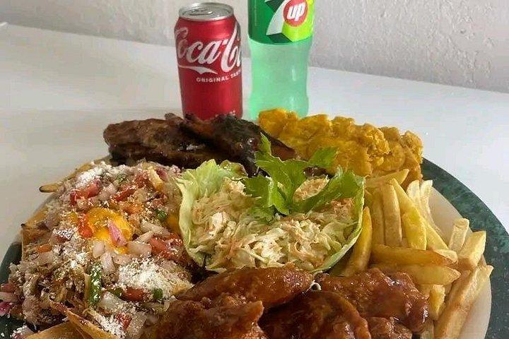 ロアタン島 最高のオフロードATV、食べ物の試食、ビーチ