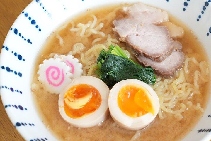 プロのシェフによる東京少人数制ラーメン、餃子、抹茶教室