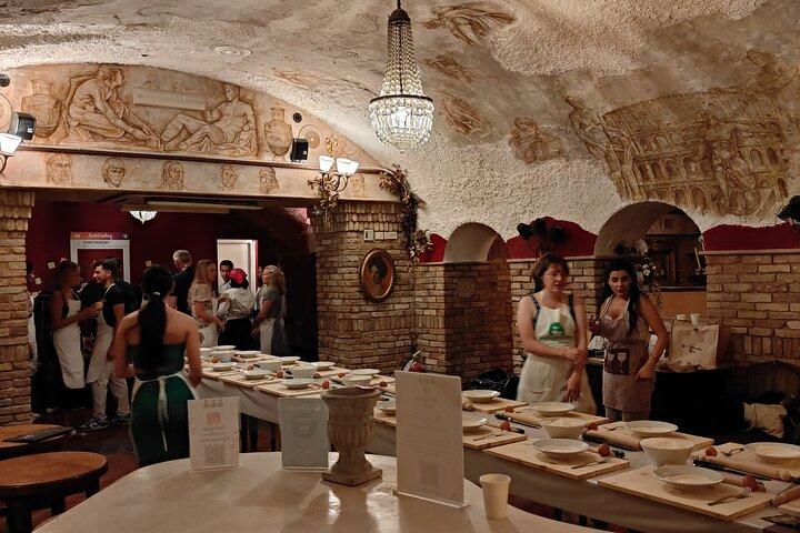 Authentic Cooking class pasta and tiramisu' at spanish steps