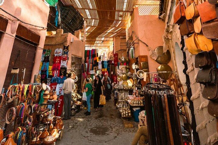 Marrakech walking Tour by Abdel : Morning & Afternoon options