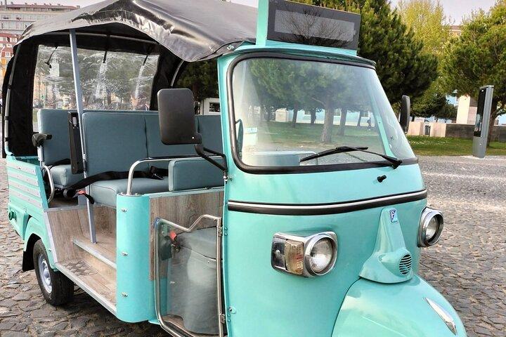 Visite privée en Tuk Tuk 1h30 à Lisbonne