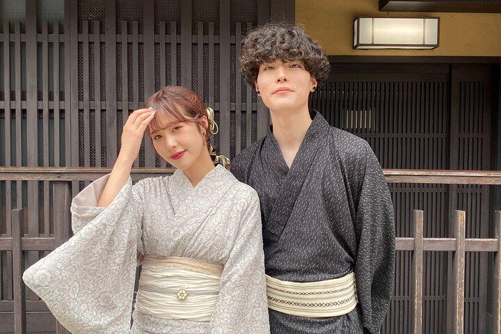 Kimonoudlejning i Gion Kyoto