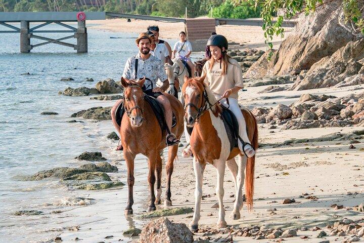 Équitation et sentiers de plage à Koh Samui