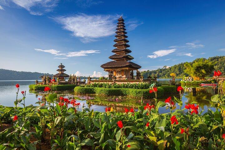 Bali Tanah Lot Jatiluwih risterrasse og Beratan Lake Tour