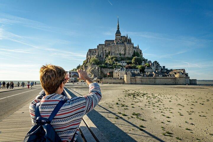 Mont-Saint-Michel depuis Paris | Visite privée | Guide Facultatif