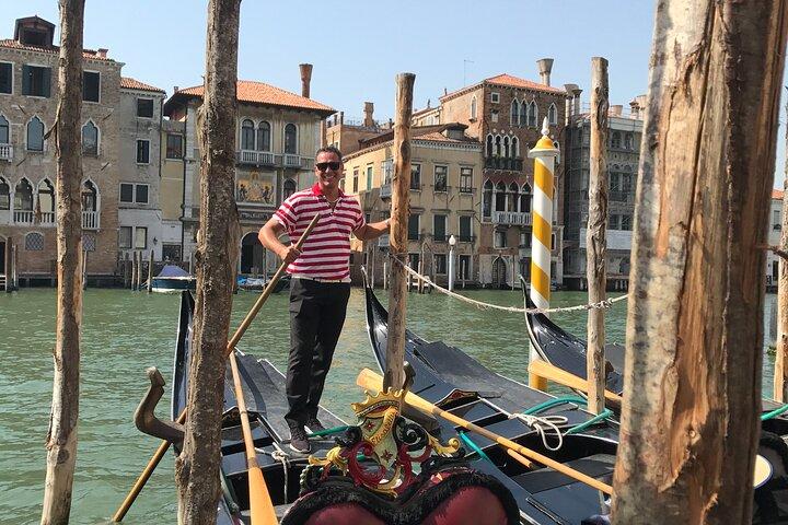 Giro in gondola sul Canal Grande e Gondola GalleryTM