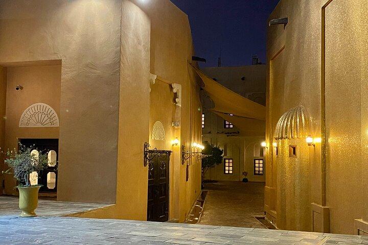 Doha illuminée : visite découverte après la tombée de la nuit
