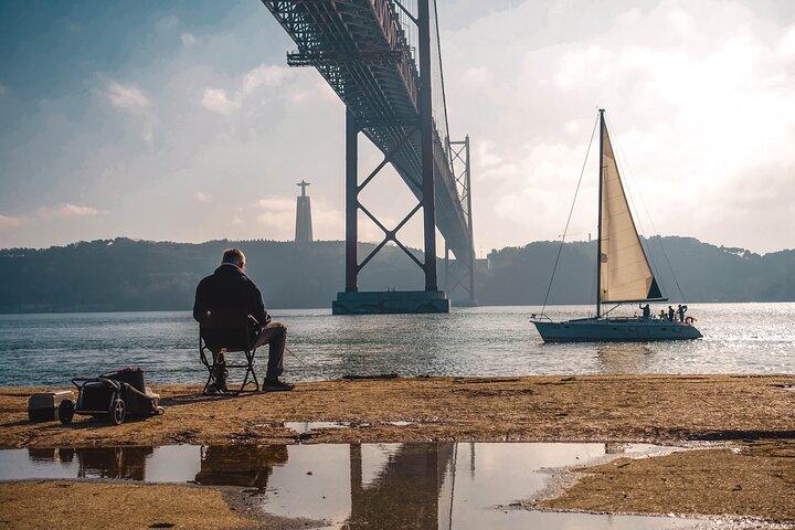 2h Lisbon Electric Tuk Tuk Tour + 2h Sunset Sailing Boat Trip