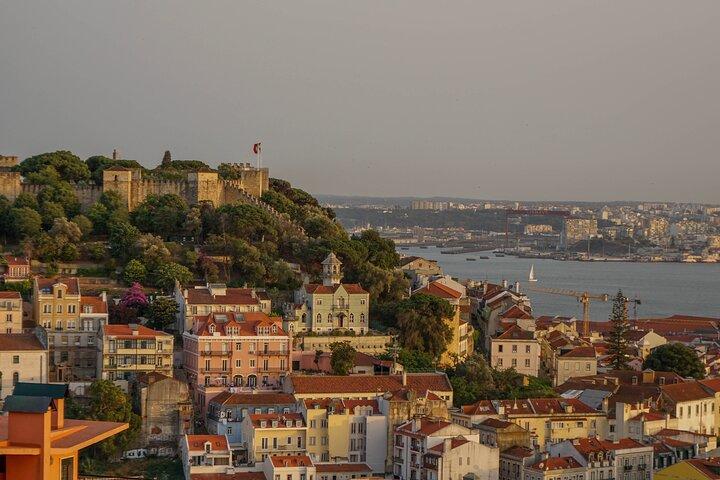 2h Sunset Views Lisbon by Tuk Tuk
