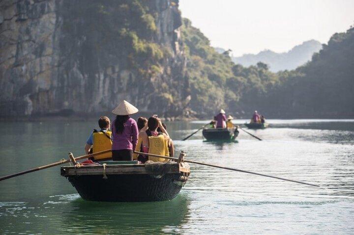 2-dages spektakulær Victory Cruise ved Halong Bay