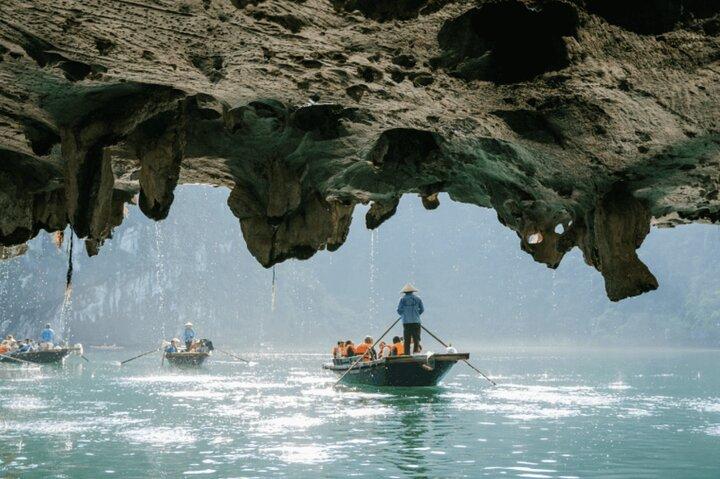 2-dages spektakulær Victory Cruise ved Halong Bay