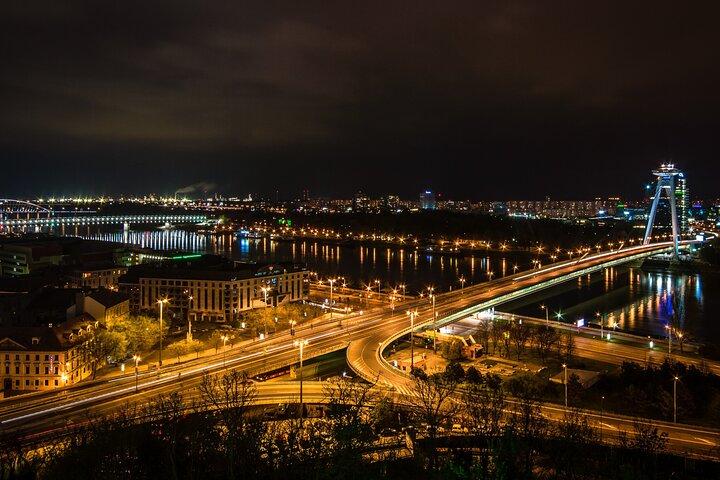 Förtrollande Bratislava: Heldags privat tur från Budapest