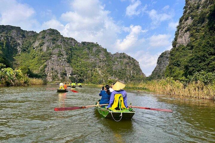 Hanoi : Excursion d'une journée à Hoa Lu, Tam Coc et Mua Caves