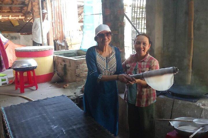 Från Da Nang/Hoi An: My Son Sanctuary & Rice Paper Making Tour
