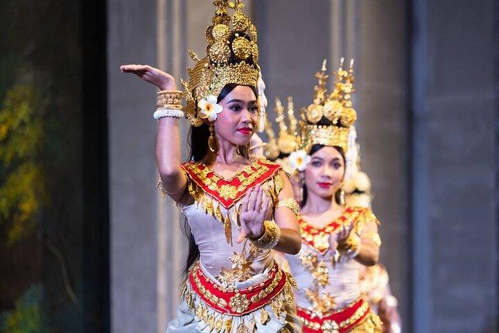 Apsara Theatre Performance include Dinner & hotel pick up