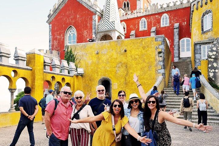 Visita guiada a Sintra, Pena, Regaleira, Cabo da Roca y Cascais