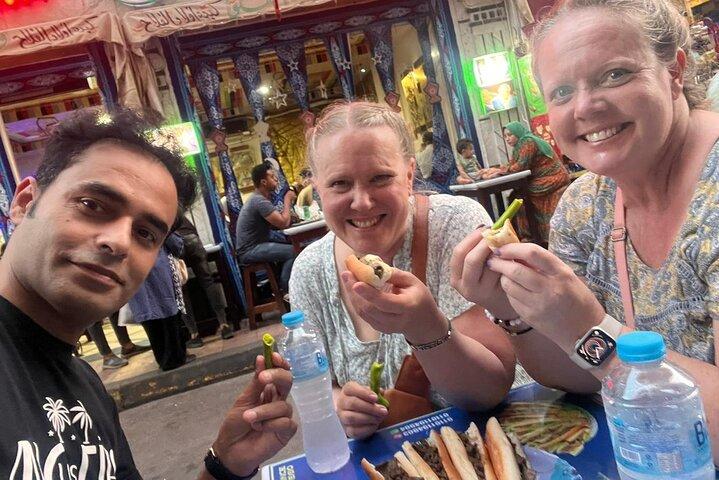 Halvdagars mattur i Alexandria, Egypten