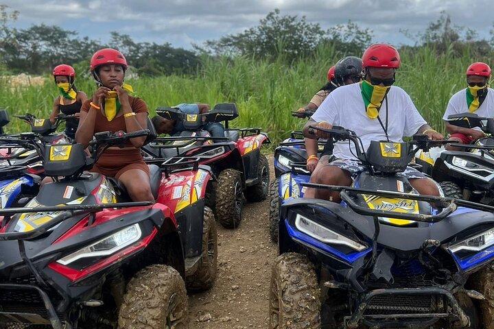 Privé Aangepaste Parasailing met optie jungle ATV Riding