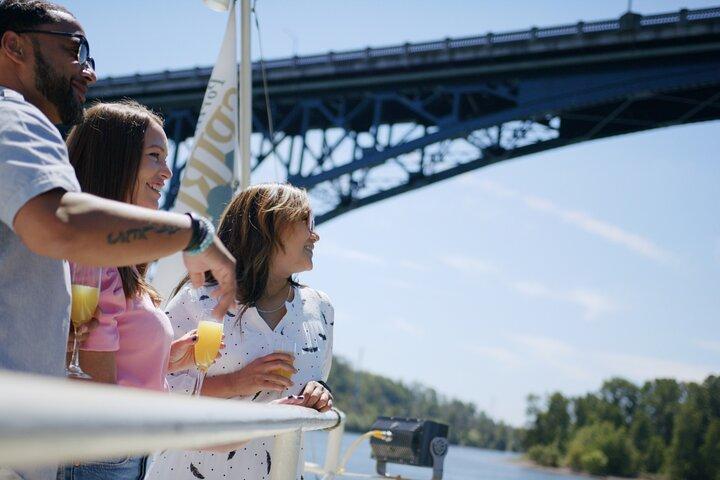 Happy Hour Sightseeing Cruise