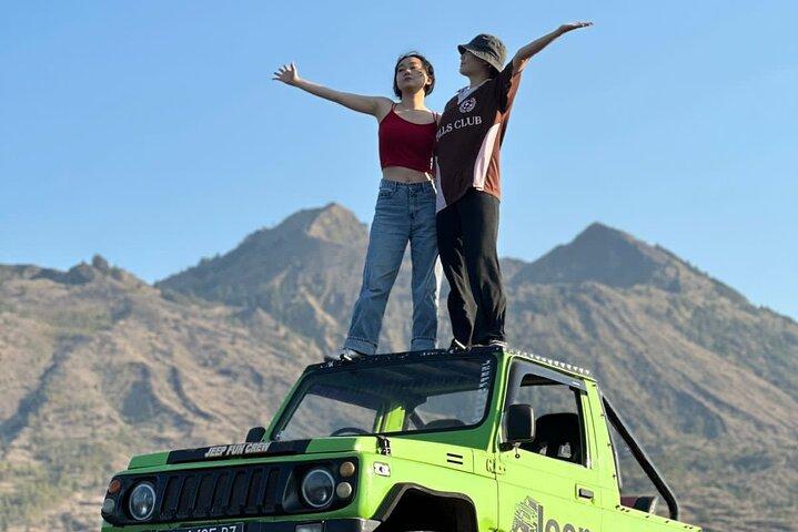 Excursión en jeep por el Monte Batur de Bali con salida del sol y lava negra