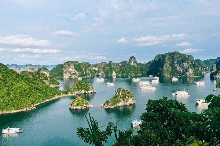 Cruzeiro nocturno boutique em Halong Bay 2 dias 1 noite