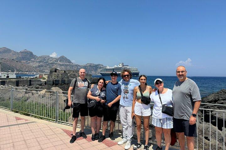 From Messina ,Taormina Private Tour and ISola Bella Island Beach