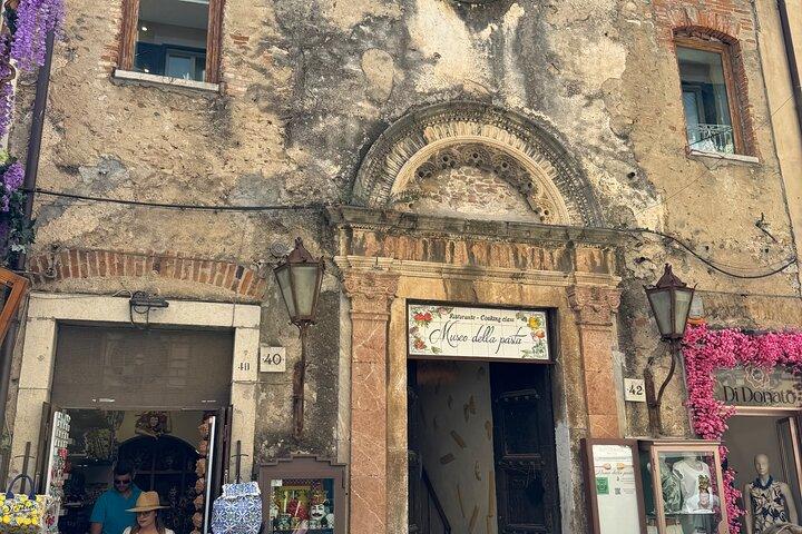 From Messina ,Taormina Private Tour and ISola Bella Island Beach