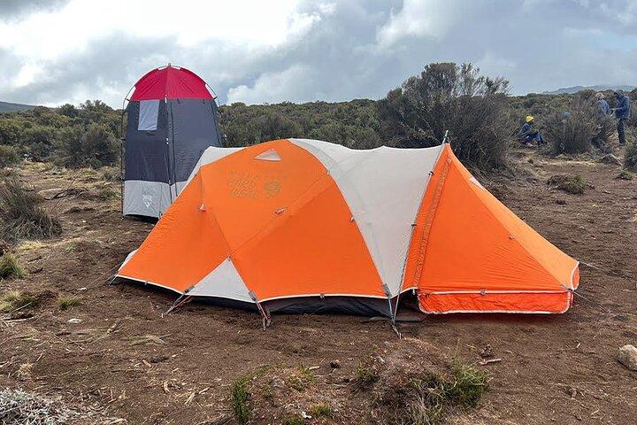 8日間のレモショルートキリマンジャロ登山