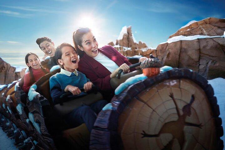 Billetter til Genting SkyWorlds eller Skytropolis Theme Park (valgfrit)