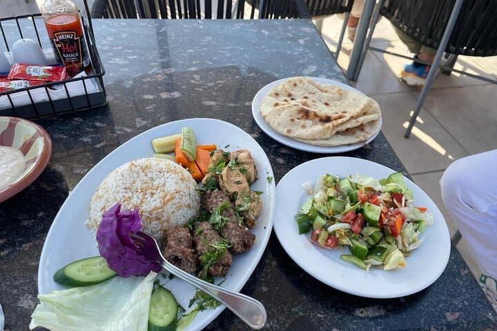 Breakfast & BBQ Lunch At Giza Pyramids Area With Shopping Chance.